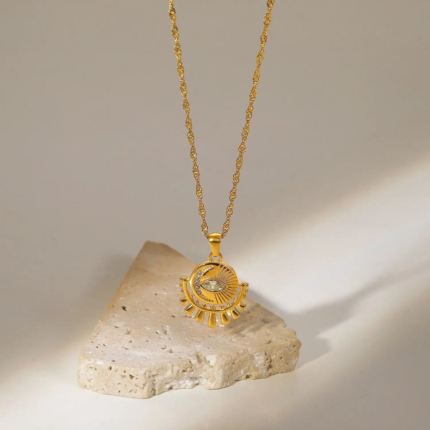 Collier pendentif œil ovale en zircon en acier inoxydable eprolo