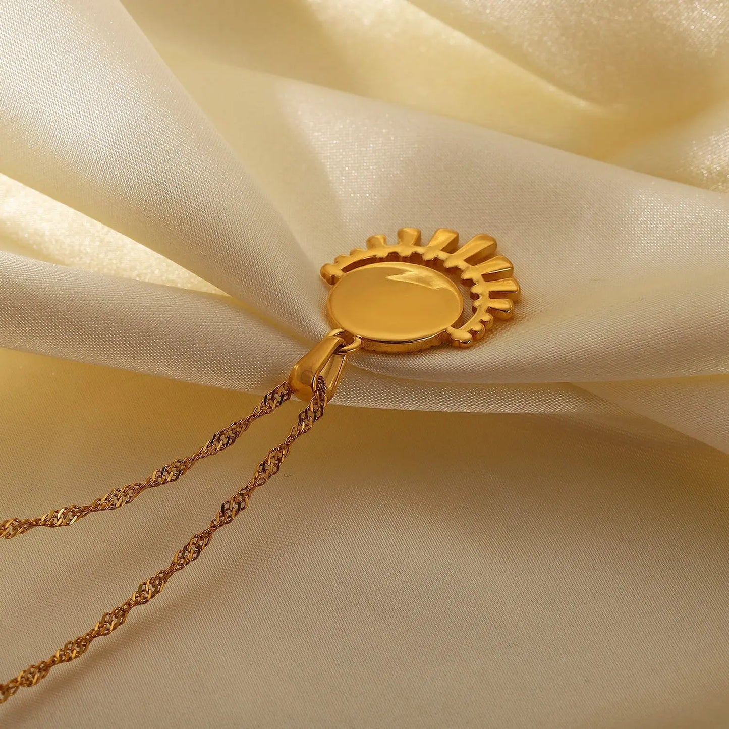 Collier pendentif œil ovale en zircon en acier inoxydable eprolo