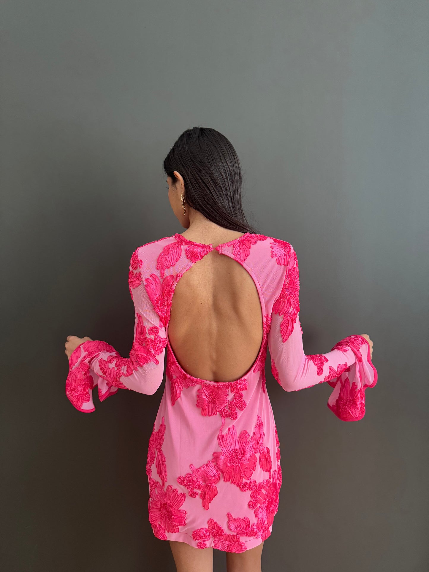 Robe courte Mina, dos nu, fleurie eprolo