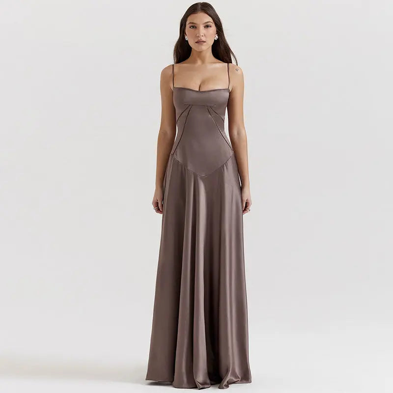 Robe longue Camila, coupe slim, sans manches. eprolo