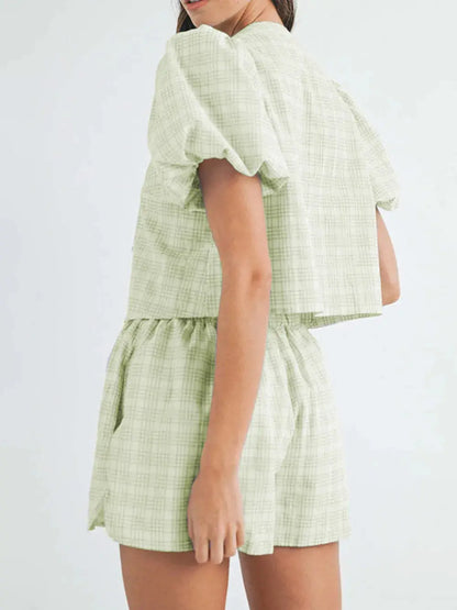 Ensemble haut à manches bouffantes et short à col en V eprolo