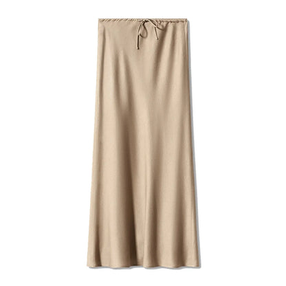 Jupe longue en satin, jupe taille haute nouée avec cordon de serrage. eprolo