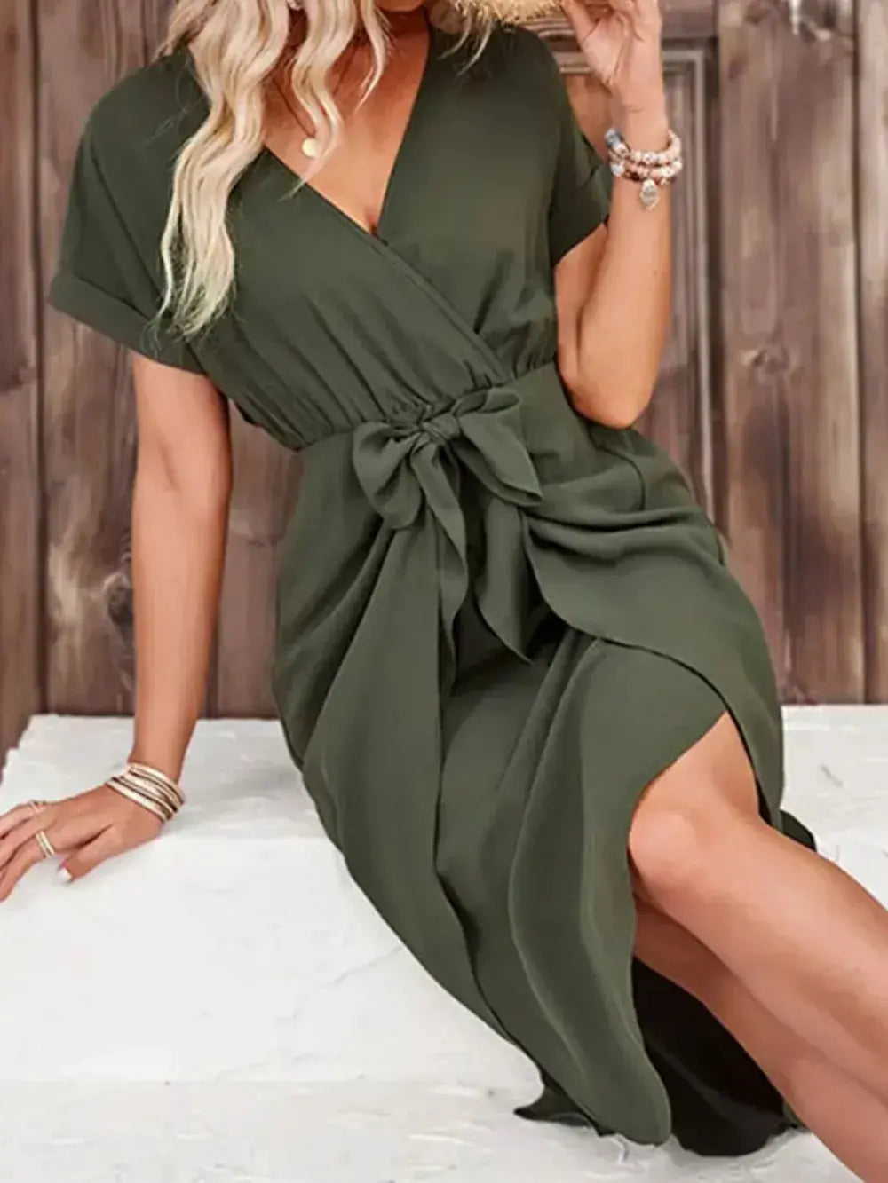 Robe à manches courtes avec surplis noué eprolo