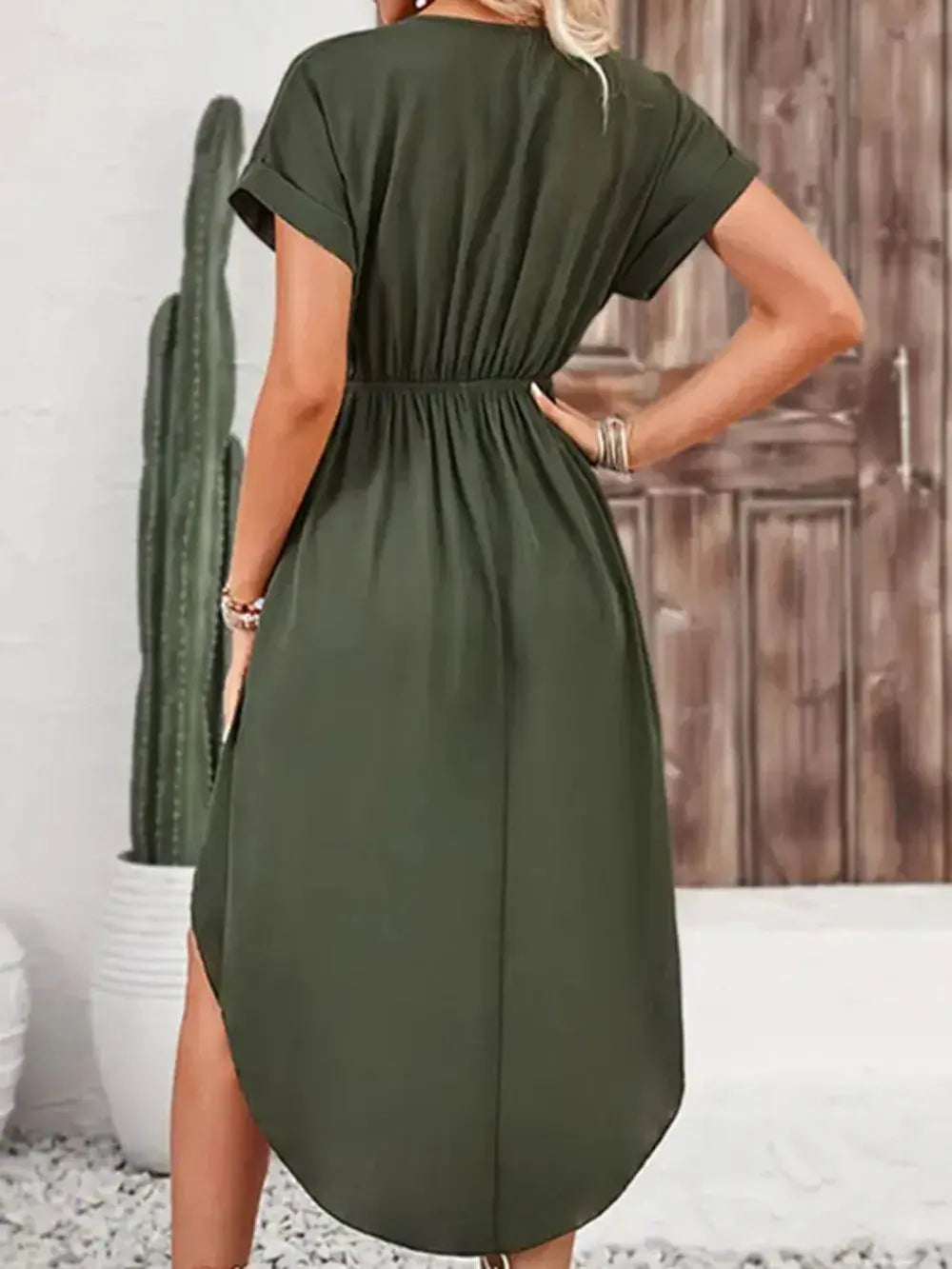 Robe à manches courtes avec surplis noué eprolo
