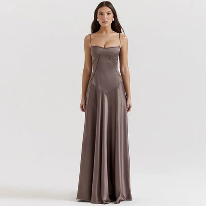 Robe longue Camila, coupe slim, sans manches. eprolo