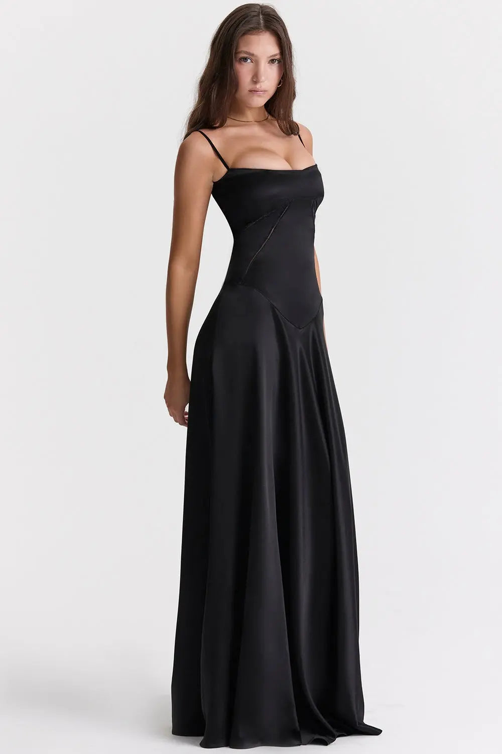 Robe longue Camila, coupe slim, sans manches. eprolo