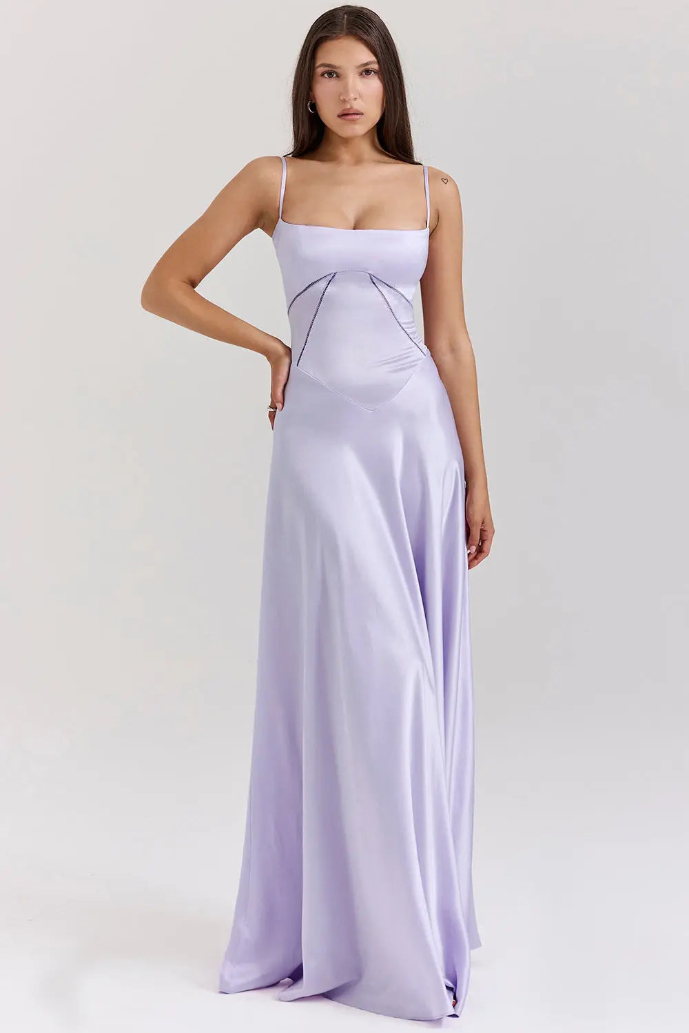 Robe longue Camila, coupe slim, sans manches. eprolo