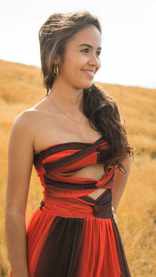 Robe longue Léa, élégante, épaules dénudées. eprolo