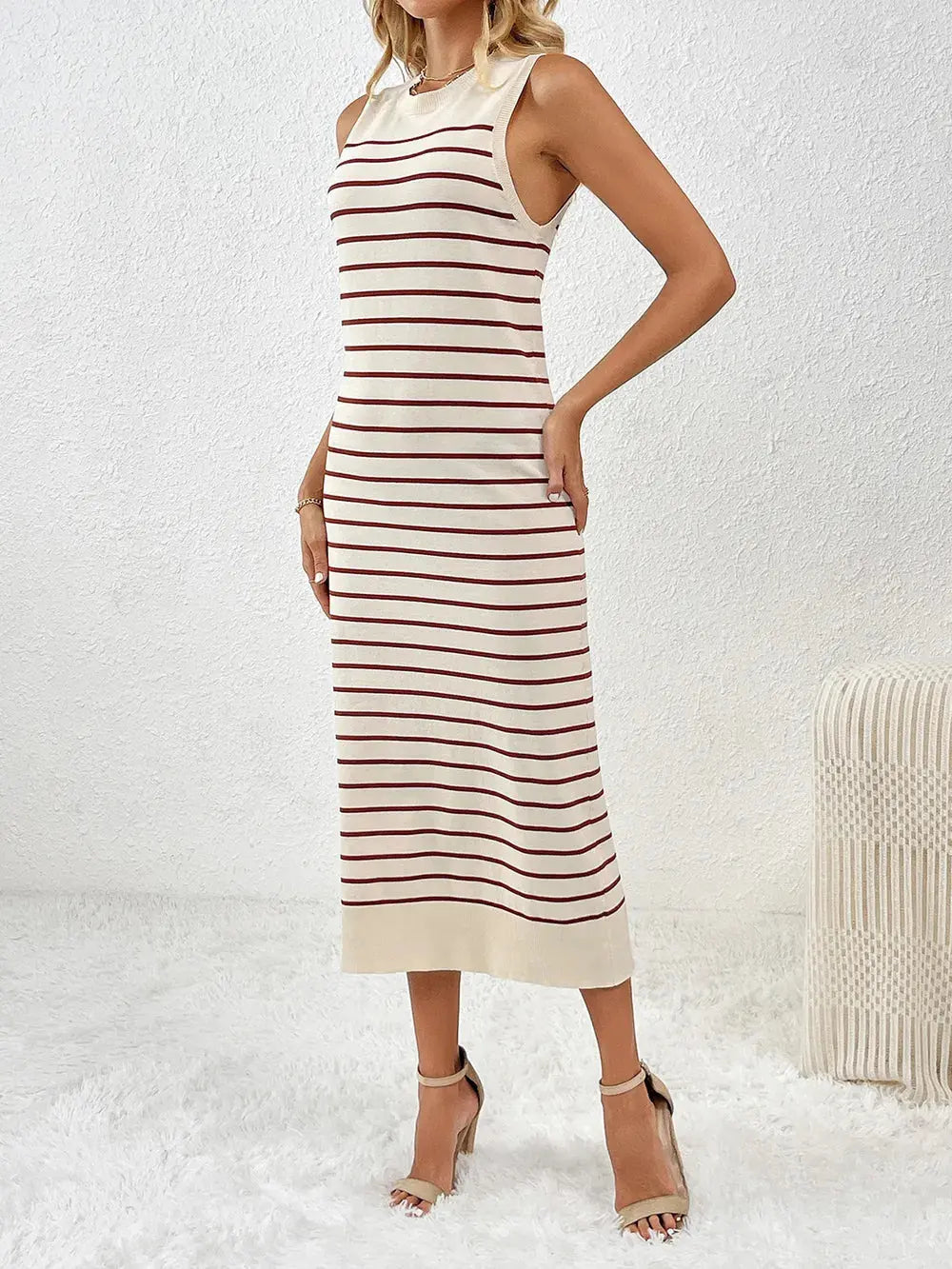 Robe mi-longue Vaya en tricot à manches rondes et col rond eprolo