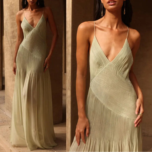 robe longue sans manches, transparente et fendue. eprolo